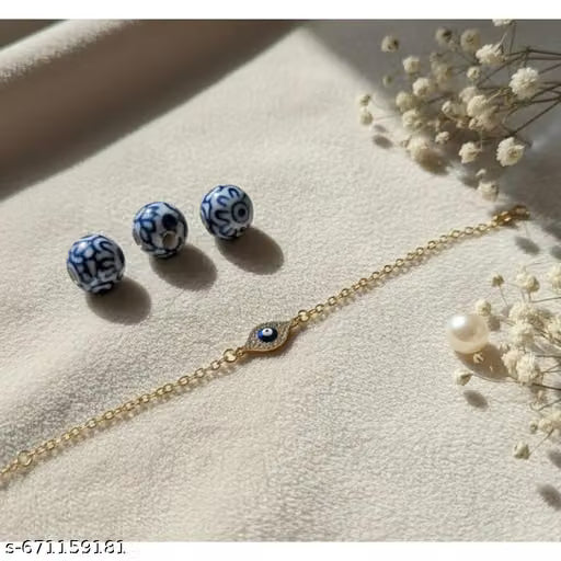 Minimal Blue Evil Eye Gold-Plated Chain Bracelet – Nazar Protection Wristwear for Women & Girls