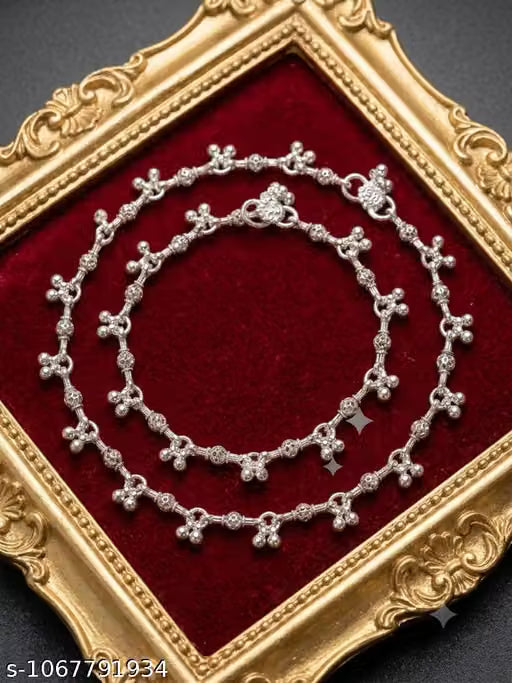 Elegant Silver-Plated Ghungroo Anklet Pair (Payal) with Intricate Detailing – Traditional Oxidized Feet Jewellery